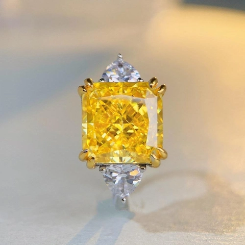 Anello di Fidanzamento in Argento Sterling S925 Tre Pietre Taglio Radiant Quadrato Strass per Donna Gioielli per Matrimonio