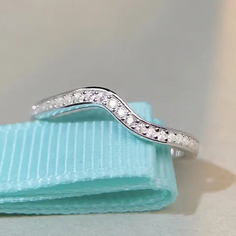 Minimalist 925 Sterling Silver Wave Geometric Ring For Women Dainty Pave Rhinestone V Shape Finger Ring Jewelry Gift