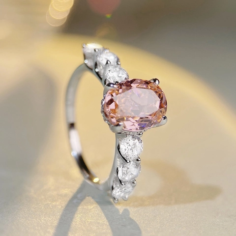 Lussuoso Anello in Argento Sterling 925 con Strass Taglio Ovale per Donna Gioielli Geometrici da Pendolare Anello