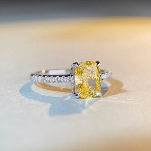 Luxueuse Bague en Argent Sterling 925 avec Zirconia Taille Radiant Pierre Précieuse Jaune Rose Bleue Bijoux de Mode Géométriques