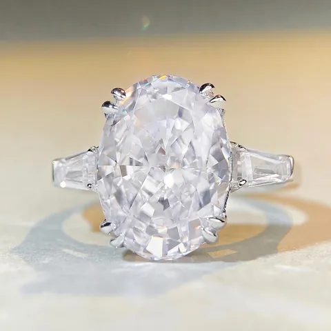 Luxurious 925 Sterling Silver Oval Cut Zirconia Ring Elegant Three-Stone Design Jewelry Wedding Banquet Band For Women