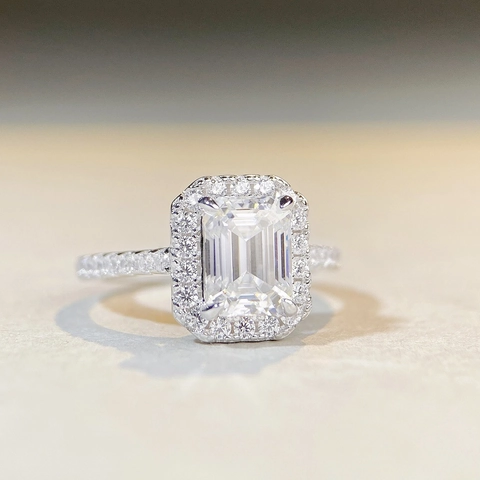 Bague de Mariage en Argent Sterling S925 Taille Émeraude Radiant Moissanite Halo Alliance de Fiançailles Bijoux de Mode de Luxe pour Femmes