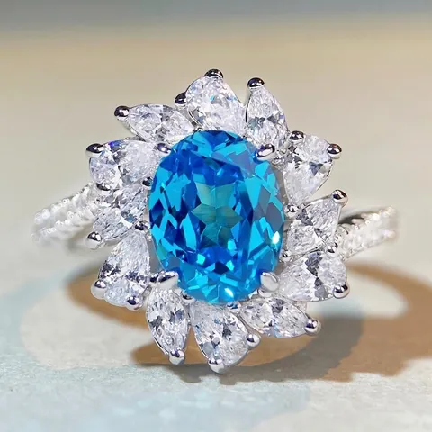 Luxury 925 Sterling Silver Oval Zirconia Halo Ring For Women Sunflower Flower Design Engagement Wedding Jewelry Gift