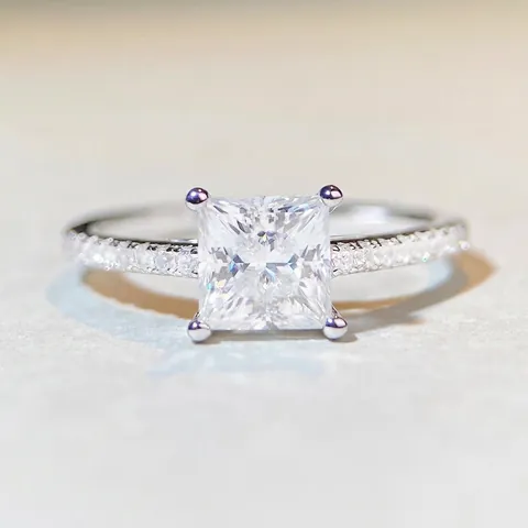 925 Sterling Silber Prinzess Schliff Moissanit Ring Für Damen Funkelnder Quadratischer Solitär Verlobungsring Silber Luxus Hochzeitsband Schmuck Geschenk
