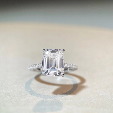 Anello in Argento Sterling 925 con Moissanite Taglio Smeraldo per Donna Lussuoso Anello da Dito Geometrico con Strass Incrostati Gioielli Regalo