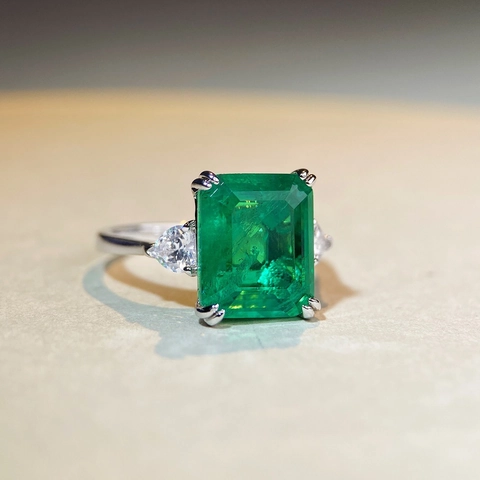 Luxury 925 Sterling Silver Emerald Cut Green Zirconia Ring For Women Elegant Rectangular Geometric Inlaid Party Ring Jewelry