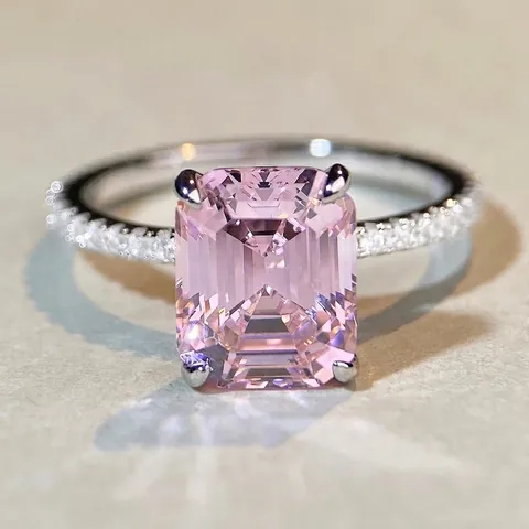 Anello in Argento Sterling 925 per Donna Taglio Smeraldo Zirconia Rosa Pietra Quadrata Incastonatura a Pavé Elegante Gioielleria Raffinata Regalo di Lusso