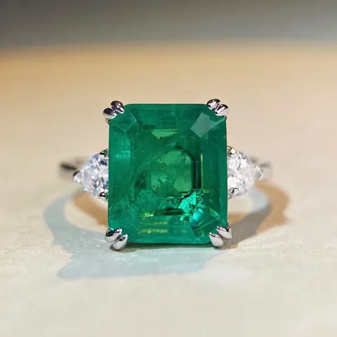 Luxury 925 Sterling Silver Emerald Cut Green Zirconia Ring For Women Elegant Rectangular Geometric Inlaid Party Ring Jewelry