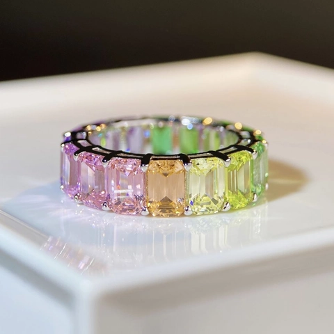 925 Sterling Zilveren Regenboog Eternity Ring Smaragdslijpsel Zirconia Trouwring Mode Sieraden Voor Vrouwen Jubileumcadeau