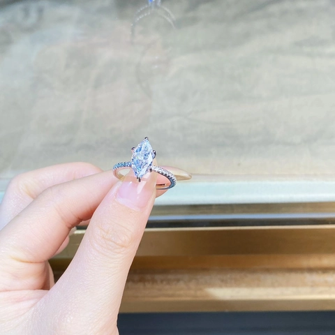 Marquise Cut 925 Sterling Silver Ring For Women High Carbon Diamond Rhinestone Inlaid Fashion Commute Ins Style Jewelry