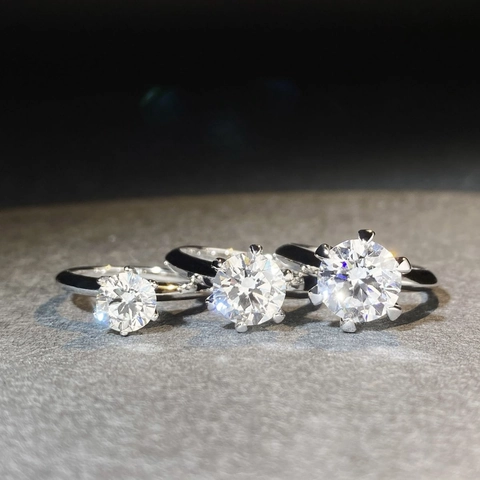 Klassischer 925 Sterlingsilber Moissanit Ring Sechs Krallen Fassung Rundschliff Luxuriöser Strass Verlobungsring Für Damen Schmuck