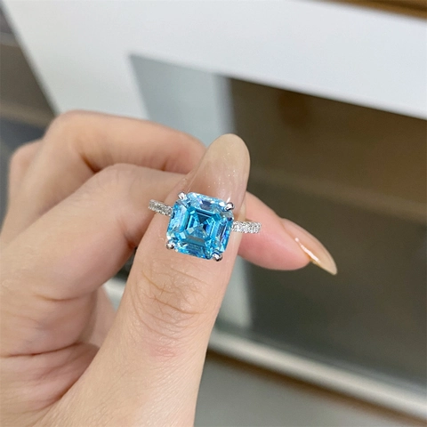 Luxurious 925 Sterling Silver Asscher Cut Aquamarine Zirconia Ring For Women Elegant Four Prong Wedding Finger Ring Jewelry
