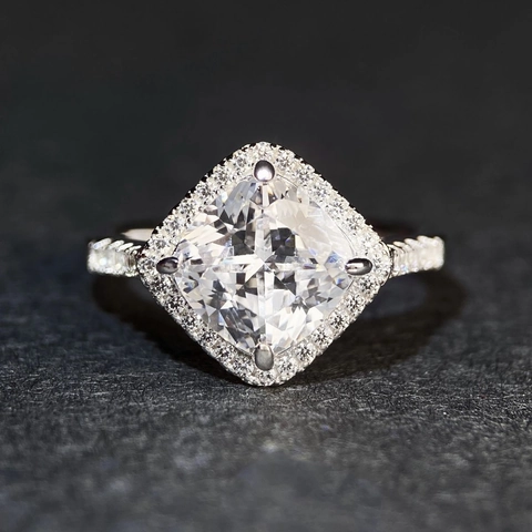 Lussuoso Anello Nuziale in Argento Sterling 925 con Strass Taglio a Cuscino per Donna Moda Geometrico Quadrato Intarsiato Gioielli Anello di Fidanzamento