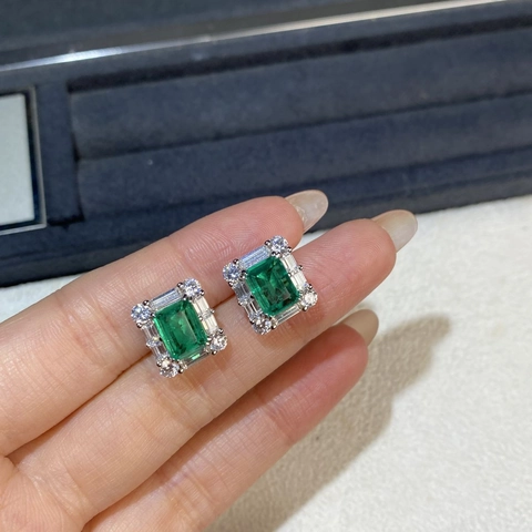 925 Sterlingsilber Smaragdschliff Grüne Stein Ohrstecker Für Damen Strass Eingelegt Geometrischer Modeschmuck Für Bankett