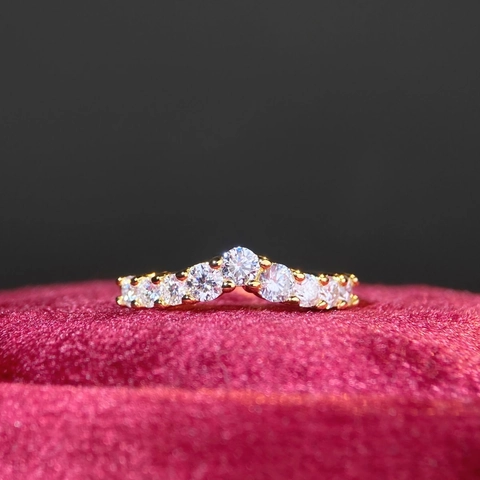 S925 Sterling Silver Moissanite Chevron Ring For Women Minimalist V Shape D Color Moissanite Chevron Inlaid Finger Ring Jewelry