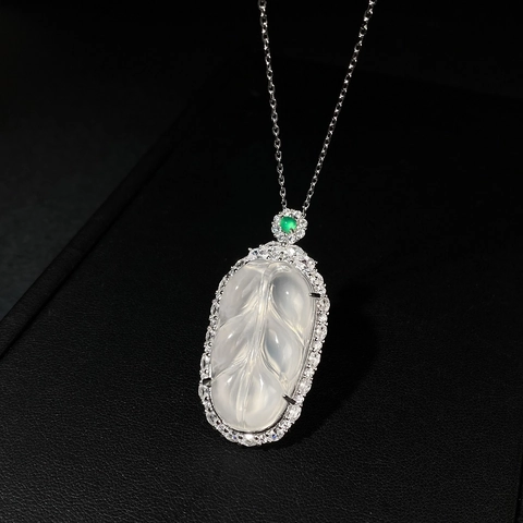 Collana con Pendente a Foglia in Calcedonio in Argento Sterling S925 Stile Neo-Cinese Catena da Clavicvola in Agata Bianca Strass Donna