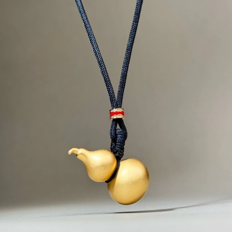 Collana con Ciondolo a Zucca in Rame Vintage Cordino Nero Finitura Oro Sabbia Opaca Gioielli Orientali Tradizionali per Uomo Donna Regalo