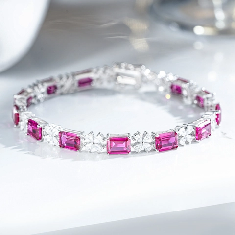 Bracciale Tennis in Argento Sterling 925 con Zirconia Taglio Smeraldo per Donna Elegante Corindone Rosso Geometrico Gioielli