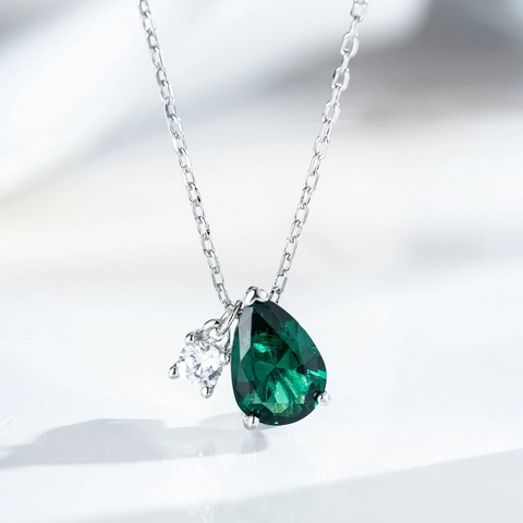 Elegant S925 Sterling Silver Water Drop Pendant Necklace For Women Emerald Green Red Corundum Rhinestone Clavicle Chain Jewelry