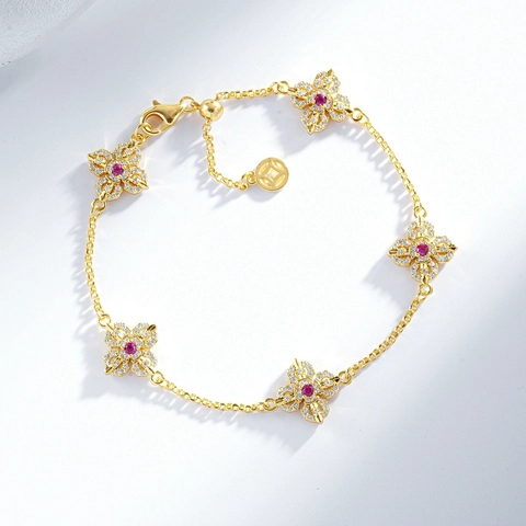 Lussuoso Bracciale con Ciondolo a Cinque Fiori in Rame Placcato Oro per Donna Intarsiato con Strass Bracciale a Catena Regolabile Gioielli Regalo