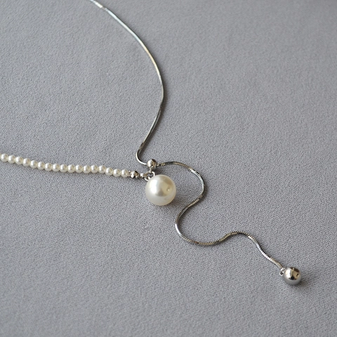 Elegante Collana Asimmetrica Con Perle Artificiali in Rame Placcato Catena a Serpente Regolabile Collana a Y Gioielli Donna