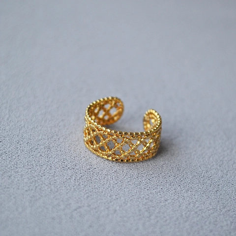 Minimalistischer Kupfer Hohl Spitze Maschenmuster Offen Verstellbarer Ring Für Damen High-end Mode Leichter Luxus Fingerschmuck