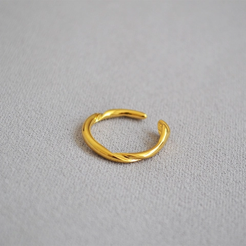 Anello Regolabile Aperto in Ottone Placcato Oro Mani che si Abbracciano Design Creativo Minimalista Anello da Indice Gioielli Regalo per Donna