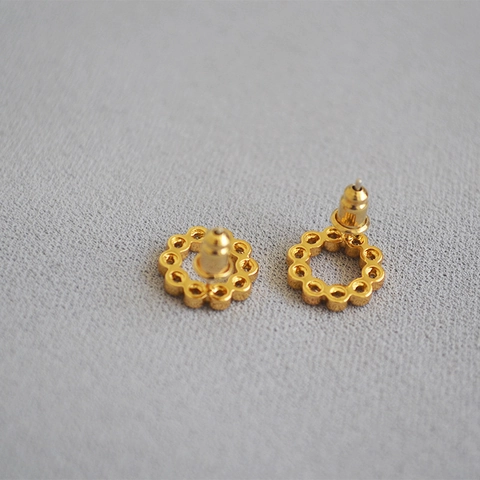 Brass 18K Gold Plated Zirconia Round Circle Stud Earrings With 925 Sterling Silver Post Simple Korean Jewelry For Women