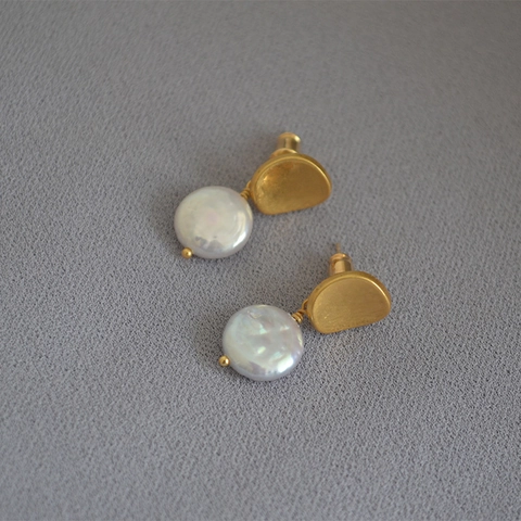 French Vintage Baroque Freshwater Pearl Stud Earrings With 925 Sterling Silver Earring Post Gold Copper Jewelry For Women