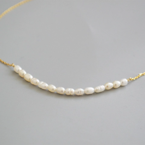 18K Gold Plated Copper Freshwater Rice Pearl Necklace For Women Elegant Smiley Arc Pearl Clavicle Chain Daily Jewelry