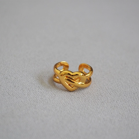 Anello Aperto in Ottone Placcato Oro 18K Nodo a Cuore per Donna Regolabile Cuore di Cupido Minimalista Design di Nicchia Gioielli