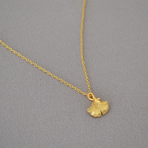 Vintage 18K Vergoldet Messing Ginkgoblatt Anhänger Halskette Für Damen Minimalistisch Pflanze Muster Schlüsselbeinkette