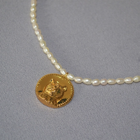 Vintage Messing Vergoldet Katzenkopf Münze Relief Anhänger Süßwasser Reisperle Halskette Für Damen Handgemachte Tier Mode Schmuck Geschenk