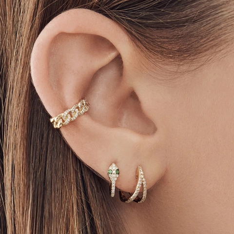Pendientes Huggie de Serpiente de Latón Bañados en Oro de 18K con Ojos Verdes Circonia Joyas de Moda para Mujer