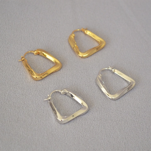Orecchini a Cerchio Minimalisti Geometrici a Triangolo Intrecciati da Donna Ottone Galvanizzato Placcato Oro 18K Argento Accessori Gioielli