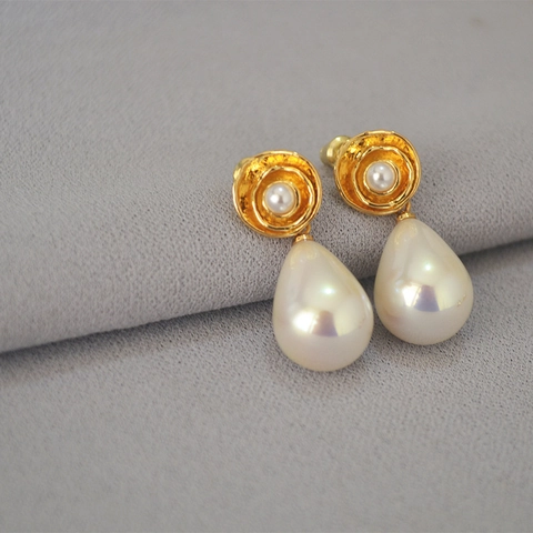 Orecchini Pendenti in Perla Artificiale a Goccia Fiore Oro Vintage Francese Con Perno in Argento Sterling 925 per Donna Gioielli