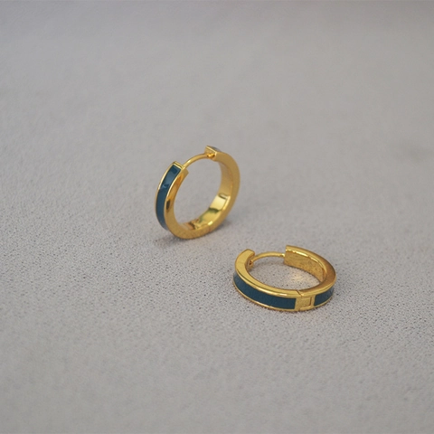 Minimalisti Orecchini a Cerchio in Ottone Placcato Oro 18K Smalto Tondo Fatti a Mano Colorati Geometrici Orecchini Huggie per Donna Gioielli