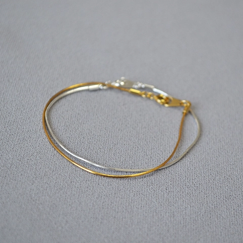 Bracciale in Ottone Minimalista Ultra Sottile a Catena di Serpente Placcato Oro Argento Sfaccettato Gioiello Sovrapponibile Donna