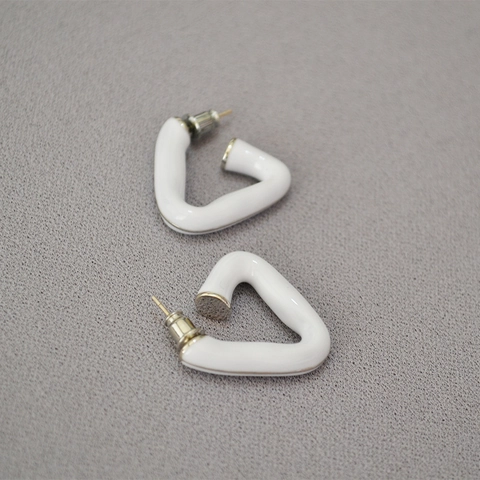 Orecchini Minimalisti in Ottone Placcato Oro Smalto Fatto a Mano Triangolo Geometrico Francese Con Perno in Argento Sterling 925 Donna