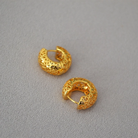 Vintage Palaststil Hohl Kupfer Ohrringe Für Damen Vergoldet Filigran Elegant Nischendesign Schmuck Zubehör