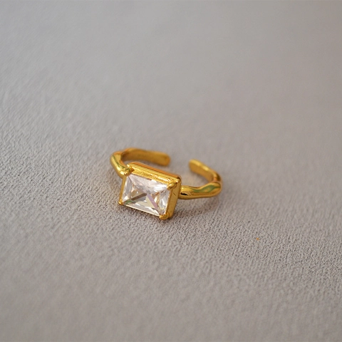 Anello Regolabile Minimalista in Ottone Placcato Oro per Donna Anello con Zirconia Rettangolare Radiosa Trama Irregolare Gioielli di Moda