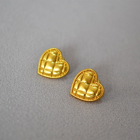 French Vintage Copper Gold Plated Quilted Pattern Heart Stud Earrings With 925 Sterling Silver Earring Post For Women Elegant Jewelry