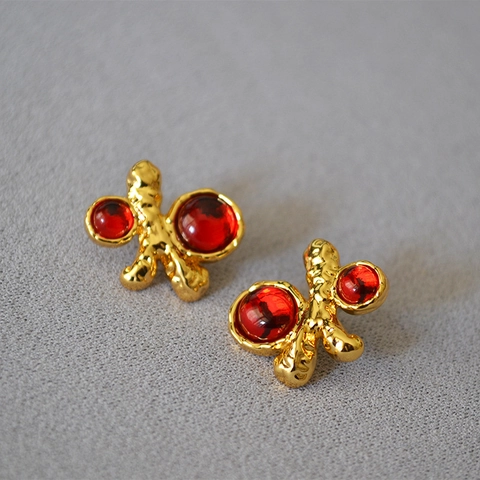 Orecchini a Bottone in Ottone Placcato Oro Stile Palazzo Vintage Con Perno in Argento Sterling 925 Trama Ramo Irregolare Strass Rosso Verde Gioielli Donna
