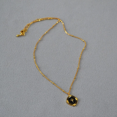 French Vintage Gold Plated Copper Alloy Enamel North Star Polaris Oval Pendant Necklace For Women Minimalist Jewelry