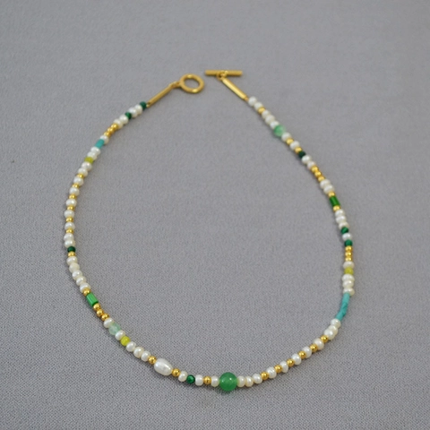Collana di Perline Fatta a Mano Con Perle d'Acqua Dolce Irregolari Perla Artificiale Pietra Naturale Ottone Placcato Oro Chiusura a Barra Donna
