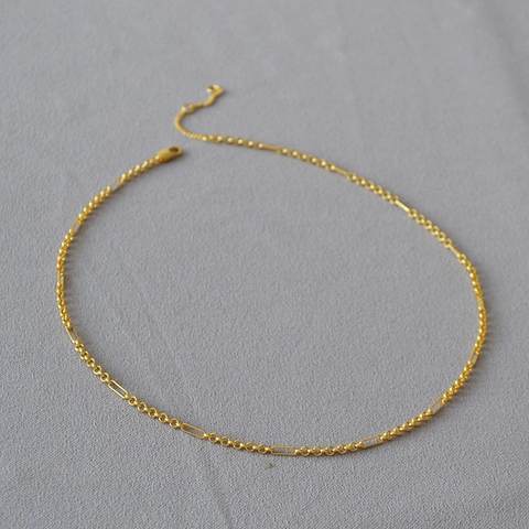 Collana Minimalista Francese in Ottone Placcato Oro 18K a Cerchi Collegati per Donna Gioielli Chic Geometrici Regolabili Corti