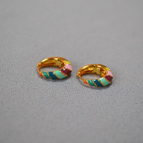 Pendientes de Aro de Esmalte de Colores Hechos a Mano para Mujer Cobre Chapado en Oro Dulce Espiral Geométrico Arco Iris Rayado Joyería