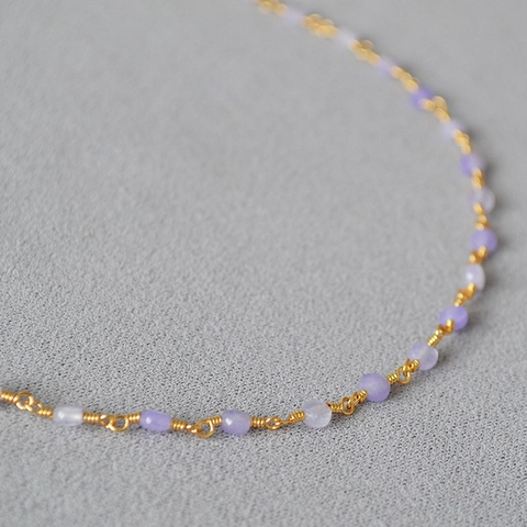 Elegante Collar de Cuentas de Piedra Natural Violeta Claro para Mujer Latón Chapado en Oro Cadena de Clavícula Hecha a Mano