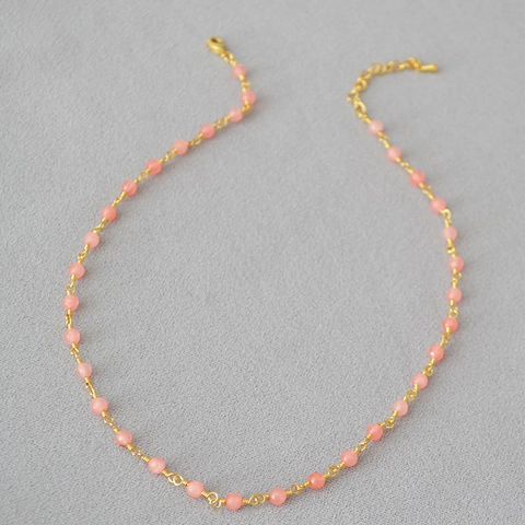 Collar de Cuentas de Piedra Natural Rosa Envuelto en Alambre Hecho a Mano para Mujer Cadena Chapada en Oro Dulce Joyería Regalo