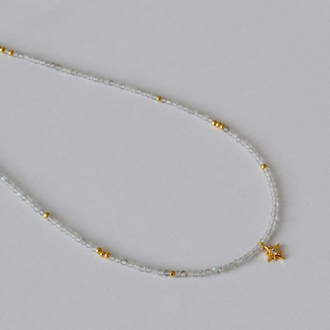Collar de Cuentas de Piedra Lunar Hecho a Mano para Mujer Colgante de Estrella de Aleación Vintage Gargantilla de Strass